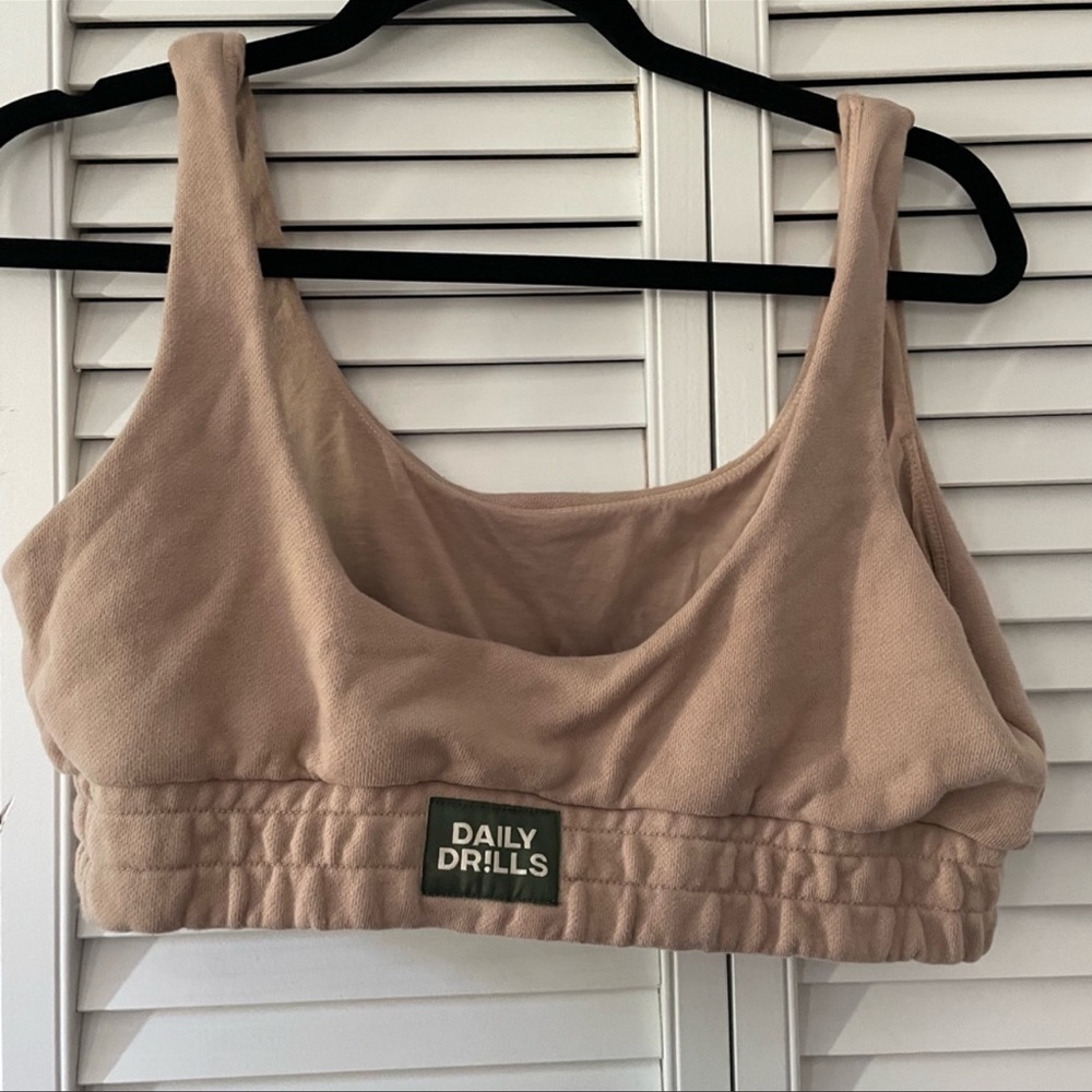 Daily Drills Sweatshirt Sport Bra